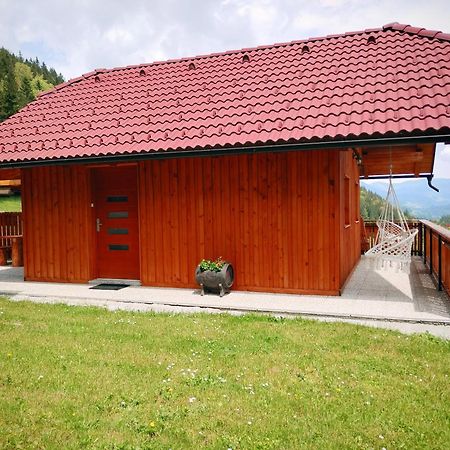 Pocitniska Hiska Lastovka Podvolovljek Exteriör bild